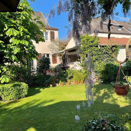 Saarlouis Innenstadt Im Gruenen Buitenkant foto
