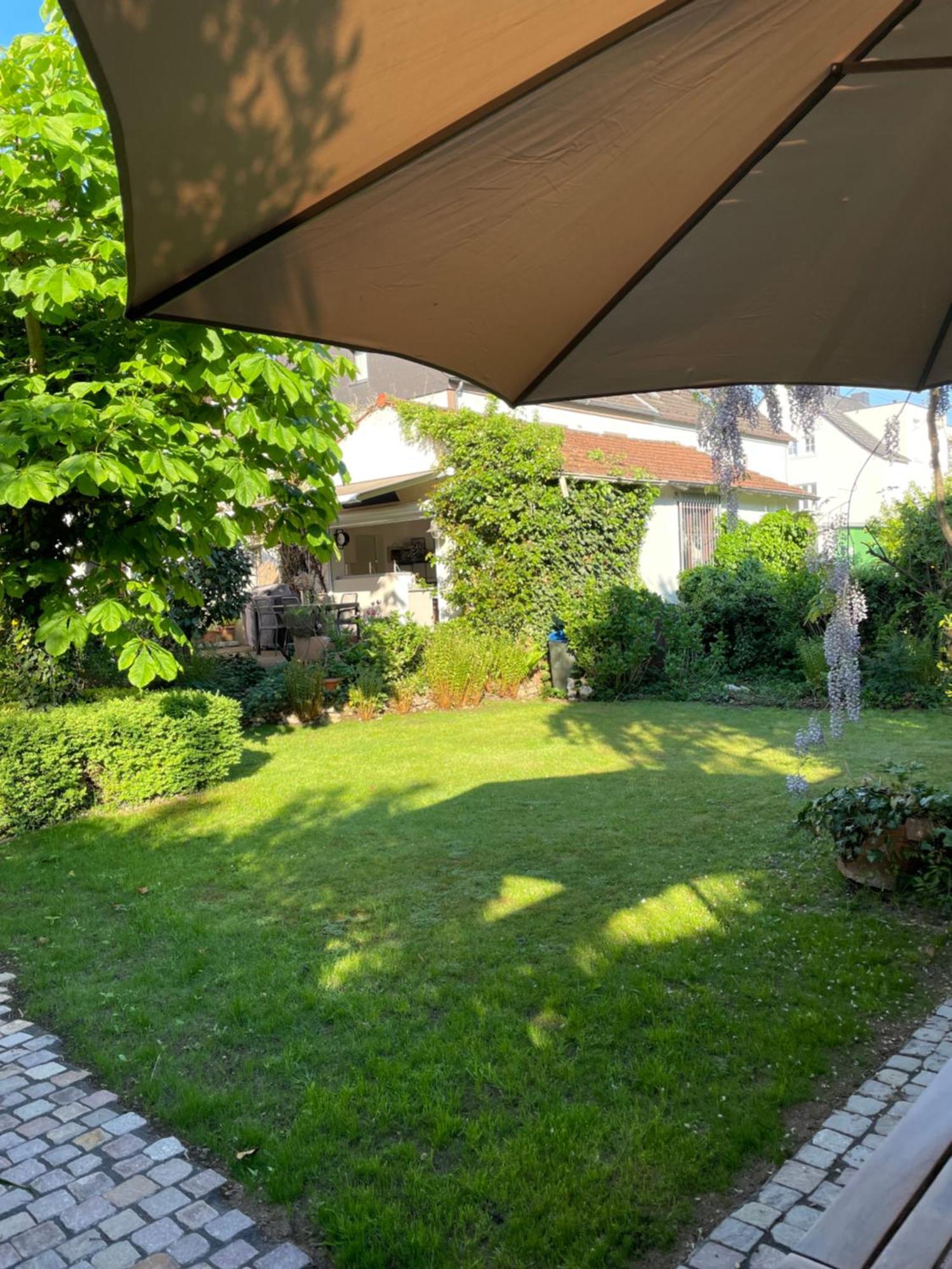 Saarlouis Innenstadt Im Gruenen Buitenkant foto
